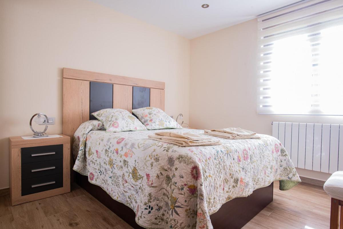 Villa La Cortina Onís Esterno foto